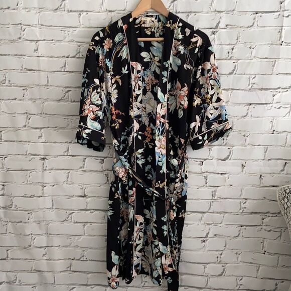 BLEUH Ciel Kimono Style Duster Cardigan Top Floral - Picture 2 of 7